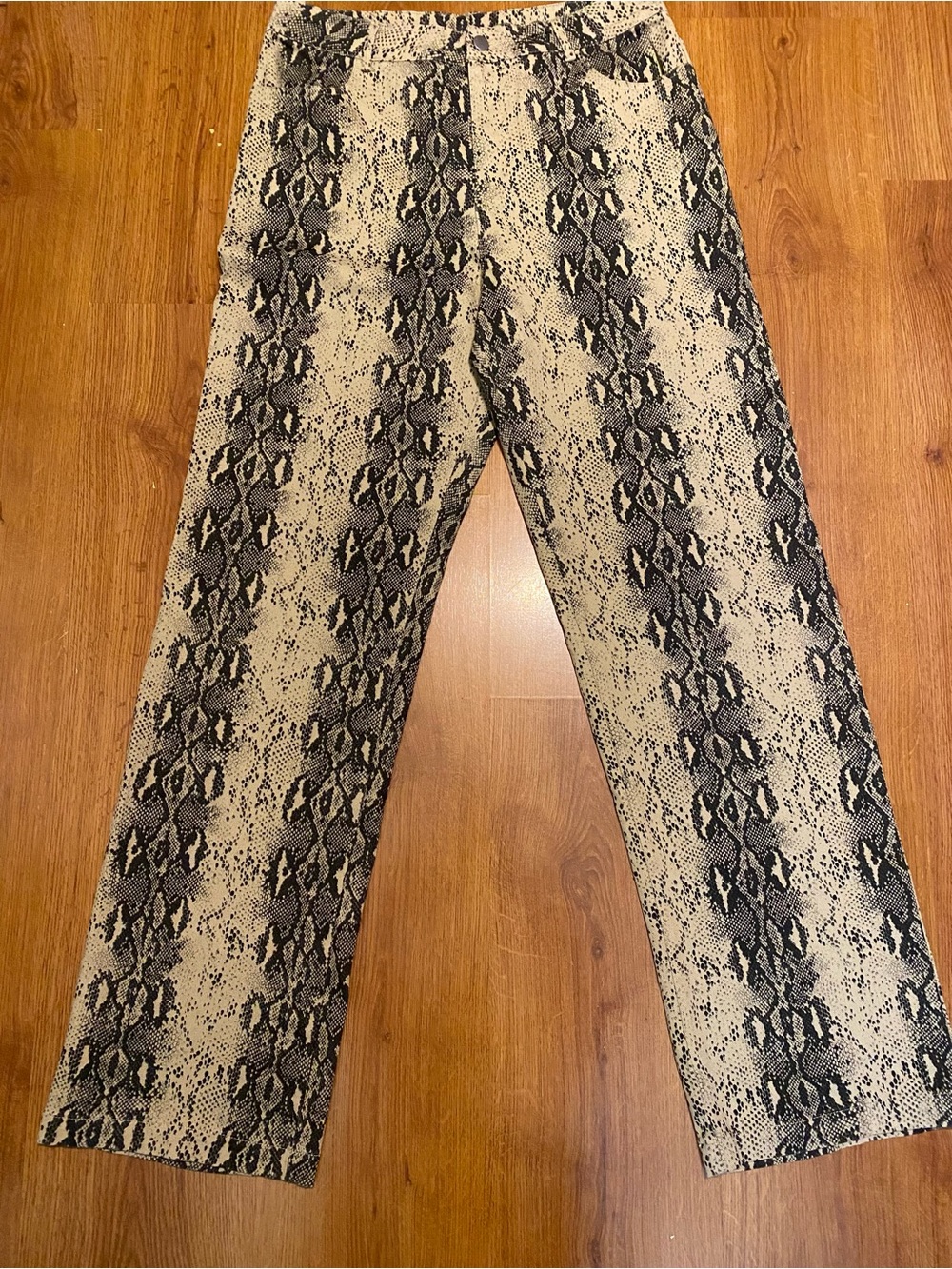 Women’s Snake Print Straight-Leg Pants - Black and Cream